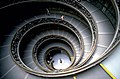 Escalier à l'entrée des musées du Vatican