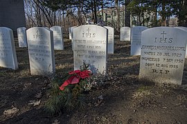 CIA Jesuit cemetery 02.jpg