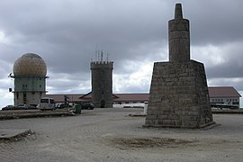 Torre (Serra da Estrela)-peak.jpg