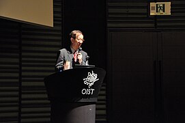 Dr Lee Lecture (33900338042).jpg