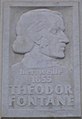 Gedenkplakette für Theodor Fontane im Stadtzentrum von Luckenwalde