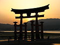 Itsukushima-jinja torii