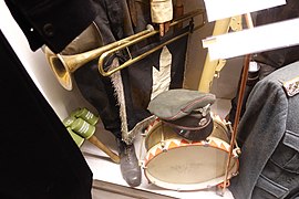 Hitlerjugend uniform DJ Jungvolk Trumpet banner Trompete Fahne Fanfarentuch Siegrune Nazi SS visor cap Schirmmuetze stick grenades Side snare drum Trommel etc. Lofoten Krigsminnemuseum WWII Museum Norway DSC01049.jpg