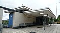 English: The waiting room at the London Road park and ride site, in Salisbury, Wiltshire, which is served by route 504. The site is unusual in that the waiting room is sited by the main road - passengers park in the car park and walk up to the waiting room. Buses do not enter the site, instead turning on a roundabout and using a simple layby to stop in. The only downside is that while you wait for the bus, a constant stream of noisy traffic goes past.