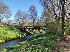 Steg über die Panke in Gesundbrunnen .jpg