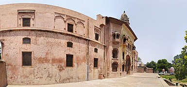 Panoramic side view of entrance of nabha house.jpg