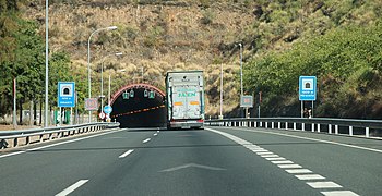 Autovía A5, 2016 (02), túnel Miravete.jpg