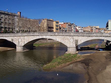 Català: El Pont de Pedra. English: The Pont de Pedra (bridge of stone). Italiano: Il 'Pont de Pedra' (ponte di pietra).