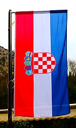 Thumbnail for File:Zastava Hrvatske 002.jpg