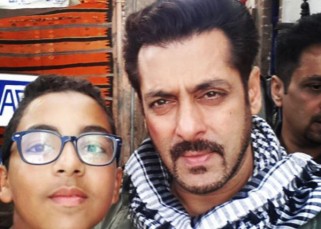 Salman Khan never says no to his fans and the proof is in these photos
