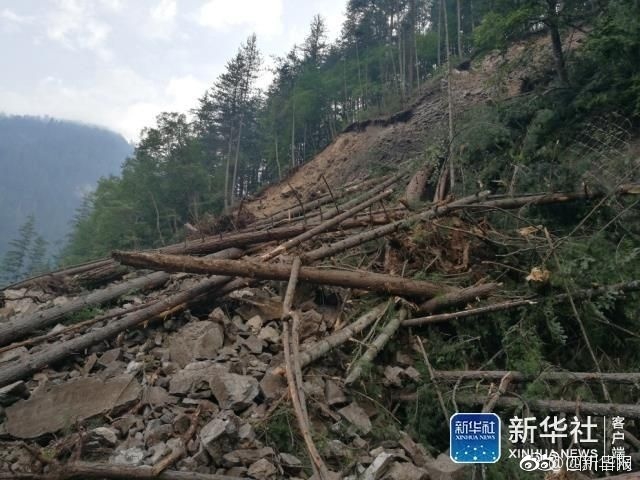 九寨沟景区内灾后画面