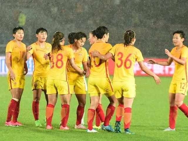 中国女足3-2逆转墨西哥