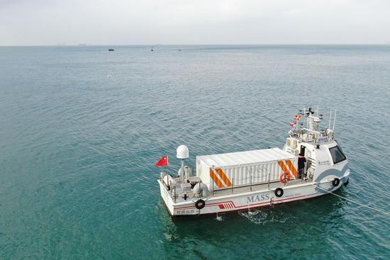 China's homemade cargo ship witnesses maiden voyage