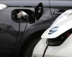 Buying an electric car in Singapore: A complete guide