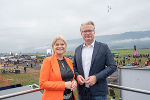 Gemeinsam mit Bundesministerin Klaudia Tanner eröffnete Landeshauptmann Christopher Drexler die Airpower24. © Land Steiermark; bei Quellenangabe honorarfrei