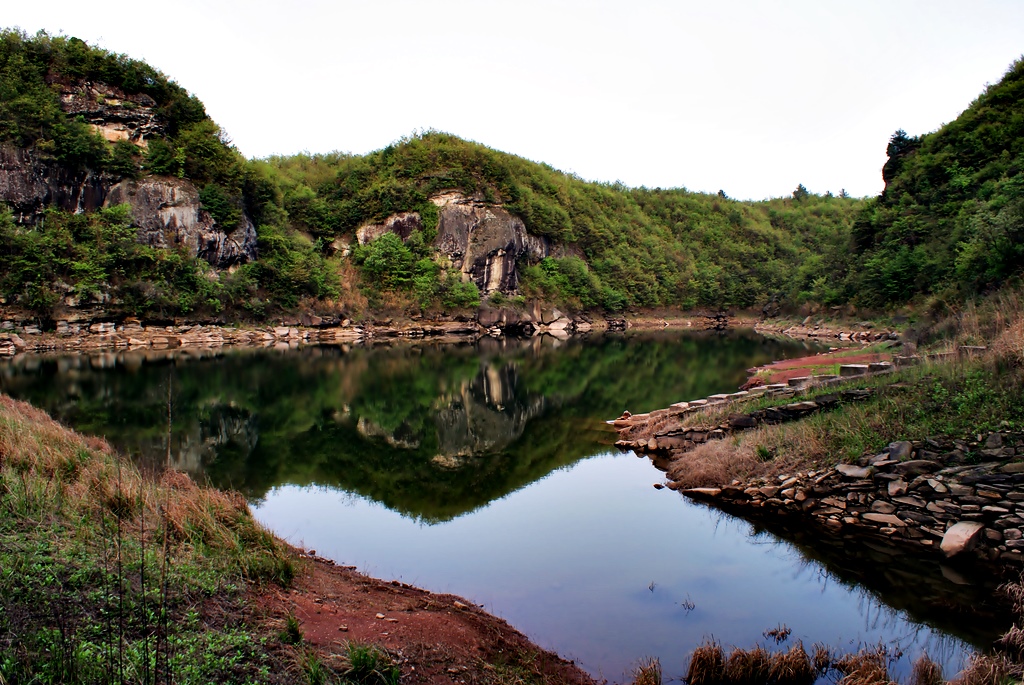 鹿鳴村(四川巴中通江縣瓦室鎮鹿鳴村)