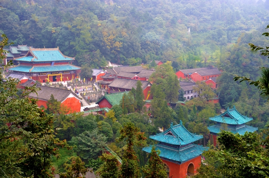 武當山(湖北省十堰市武當山)