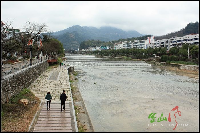 鶴溪鎮