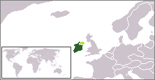 8 Aralık 1922'ye kadar Özgür İrlanda Devleti (koyu ve açık yeşil) 8 Aralık 1922 itibarıyla Özgür İrlanda Devleti (koyu yeşil)