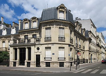 プレーヌ＝ド＝モンソー地区プロニ通り沿い1876年築建物 (hôtel particulier construit en 1876 par l’architecte Eugène Flamand, rue de Prony.)