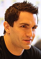 Sam Witwer kòm Benjamin Lockwood / Ajan Liberty