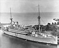 USS Henderson (AP-1) at Panama Canal in 1933. With two open cargo hatches forward of the bridge.