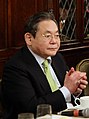 Kun-Hee Lee, Chairman of Samsung; School of Business, '66