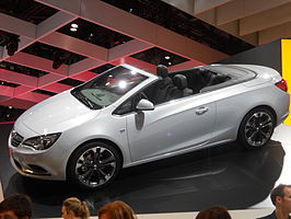 Opel Cascada op de Autosalon van Genève in 2013