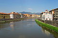 Arno mit Oratorium Santa Maria della Spina