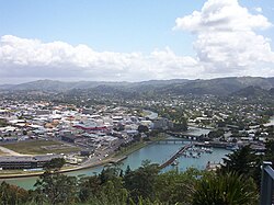 Gisborne tengah dan timur laut dilihat dari Bukit Kaiti