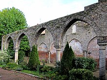 Photographie montrant les ruines des Récollets