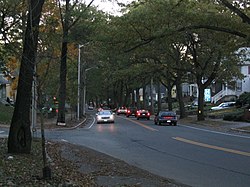 Lynn Fells Parkway as it enters Melrose Highlands