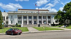 Douglas County Courthouse in Roseburg