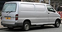 2003 Toyota HiAce LWB 2.5 (KLH22; pre-facelift, UK)