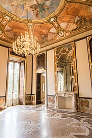 One of the internal rooms with frescoes by Giovanni Angelo Borroni.