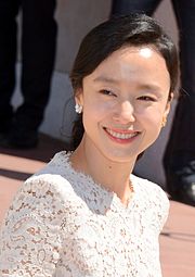 Jeon Do-yeon, premiada em 2007, por Milyang.