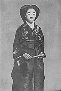 内約中の良子女王（1918年頃、満15歳）