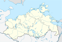 Mapa konturowa Meklemburgii-Pomorza Przedniego, po prawej nieco u góry znajduje się punkt z opisem „Usedom-Nord”