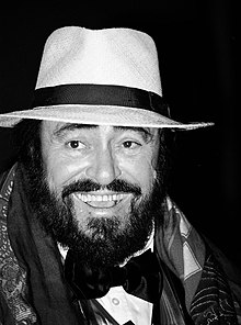 Pavarotti al recibir el premio Kennedy Center, 2004.