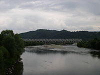 železniční most přes řeku