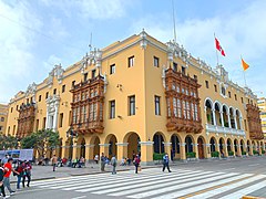 Palacio Municipal (cuadra 3)