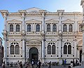 La façade de la scuola di San Rocco