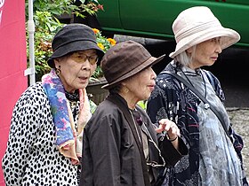 日本人の高齢女性