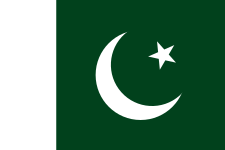 Steagul Pakistanului (1947). Partea verde reprezintă majoritatea musulmană a țării.