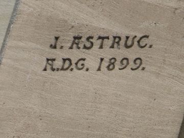 No 15, Jules Astruc, architecte Art nouveau.