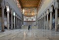 L'église Sainte-Sabine de Rome, Ve siècle, de plan basilical.