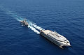 Swift refuels Avenger during RIMPAC 2004