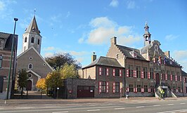 kerk en gemeentehuis