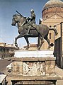 Monumende equestre a 'u Gattamelata