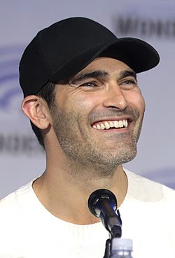 Hoechlin april 2022.